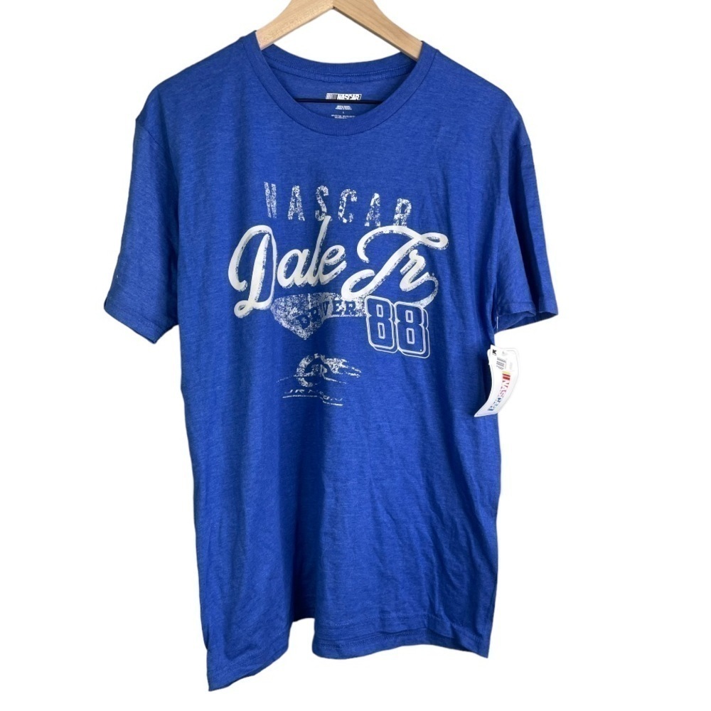 NWT NASCAR #88 Dale Jr Men’s T-shirt